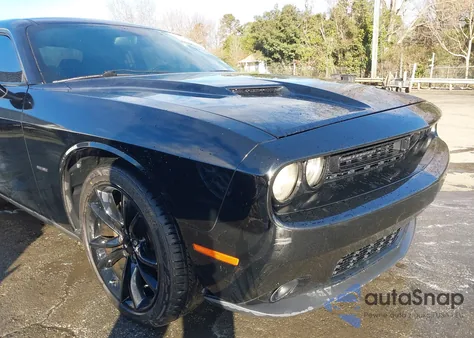 2016 Dodge Challenger R/T z USA, uszkodzony, nr VIN 2C3CDZBT3GH316581